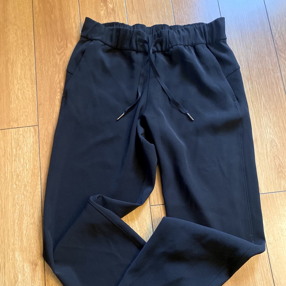 lululemon Black On the fly pant (6)